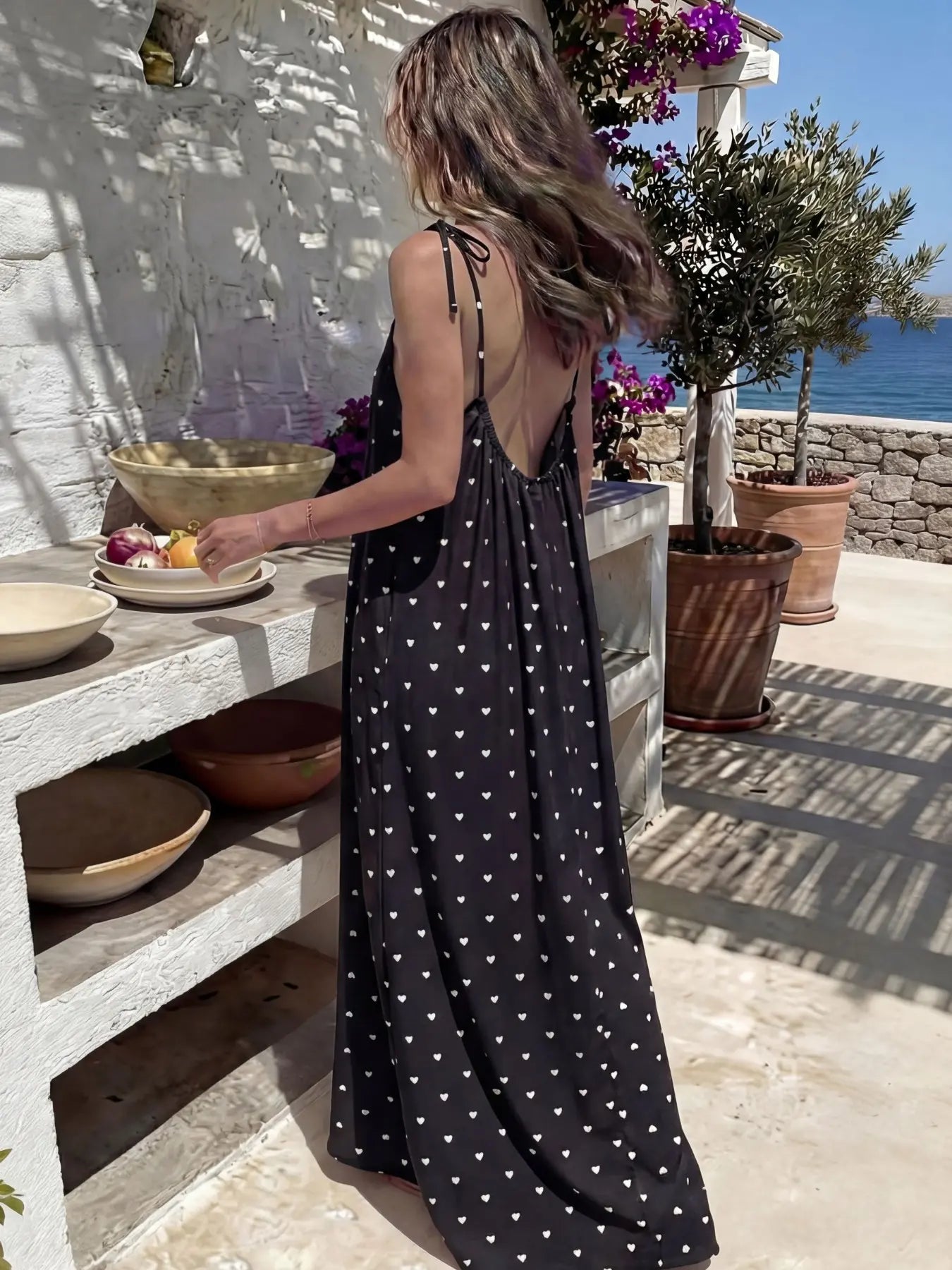 Women’s Solid Color Backless Slip Dress